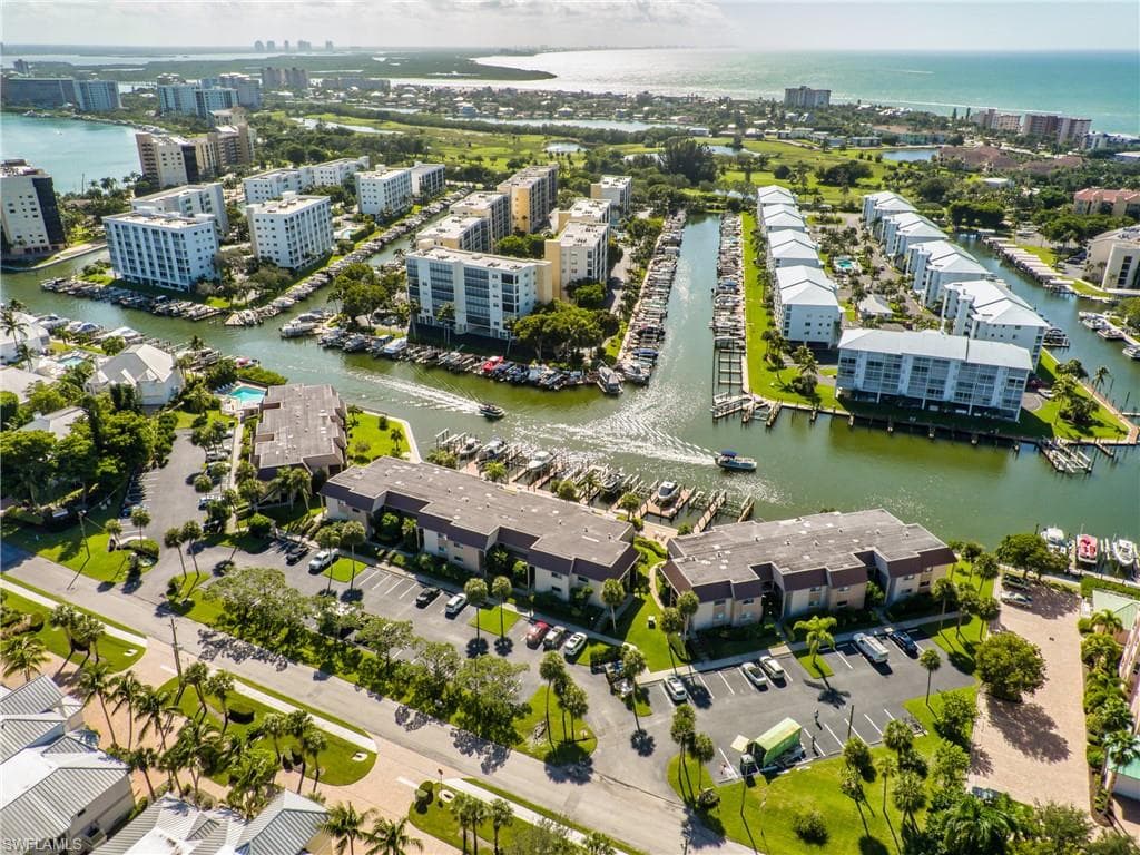 200 Lenell RD FORT MYERS BEACH, FL 33931