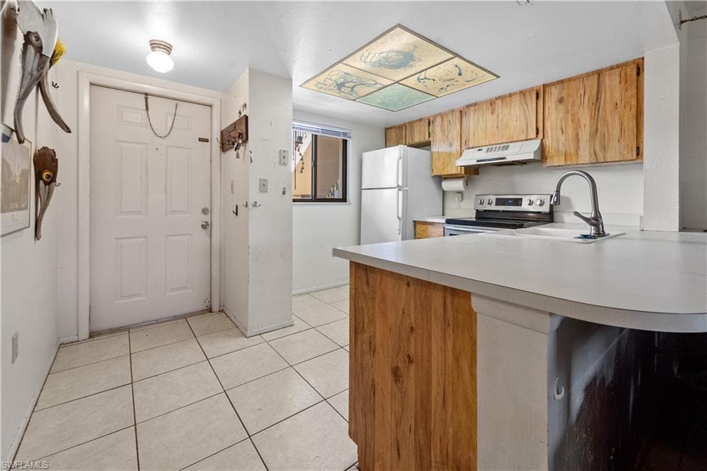 4790 S Cleveland AVE 1402 FORT MYERS, FL 33907