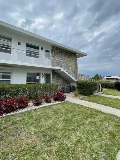 330 Kon Tiki DR B1 NAPLES, FL 34113