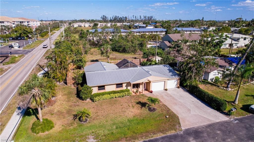 16011 Carver Gardens DR FORT MYERS, FL 33908