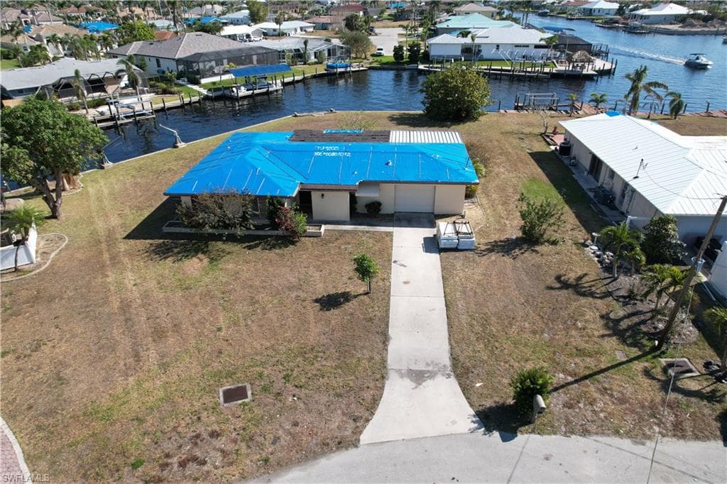 4988 Seville CT CAPE CORAL, FL 33904