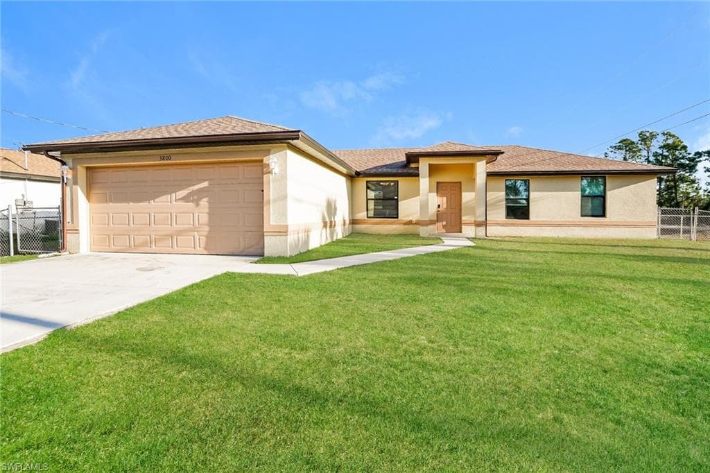 3800 34th ST SW LEHIGH ACRES, FL 33976