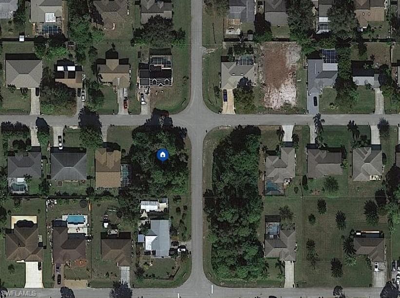 9068 Cypress DR S FORT MYERS, FL 33967