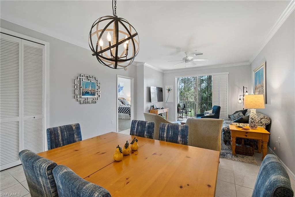 8259 Parkstone PL 205 NAPLES, FL 34120