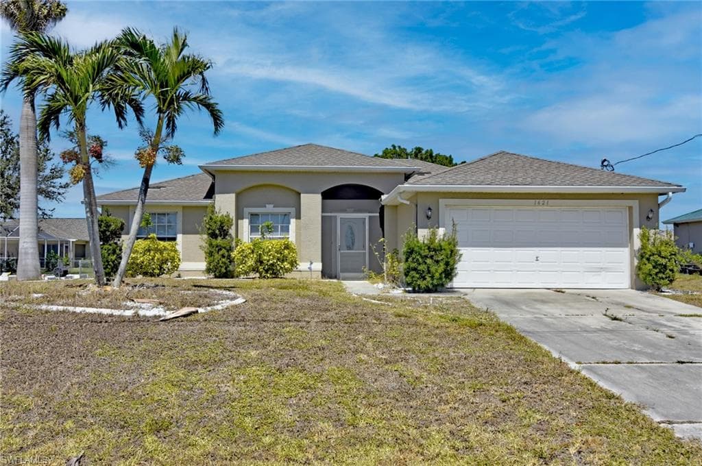 1621 SW 26th ST CAPE CORAL, FL 33914