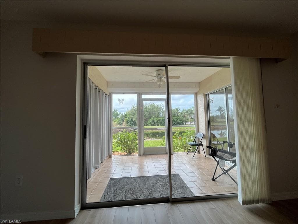 5435 Rattlesnake Hammock RD E-108 NAPLES, FL 34113