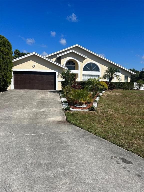 4463 25th CT SW NAPLES, FL 34116