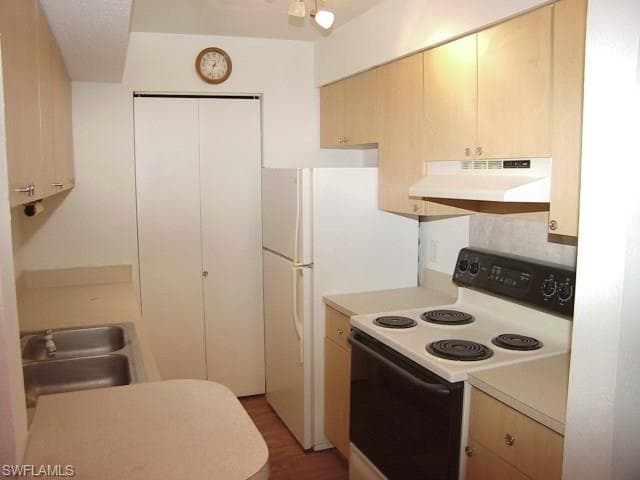 2915 Winkler AVE 814 FORT MYERS, FL 33916