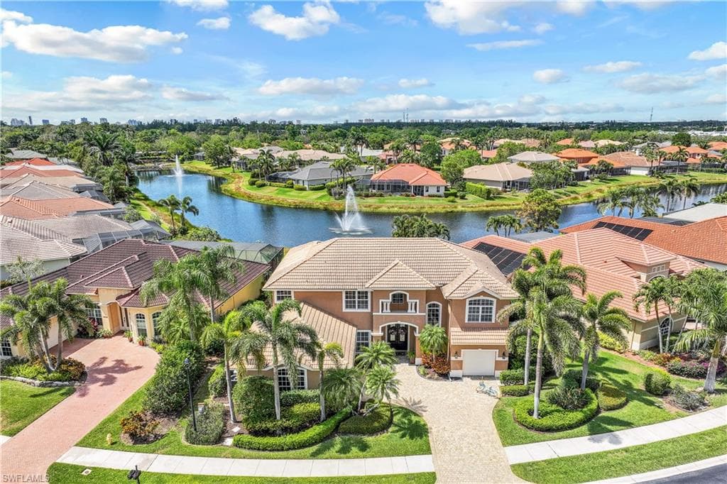 4943 Rustic Oaks CIR NAPLES, FL 34105