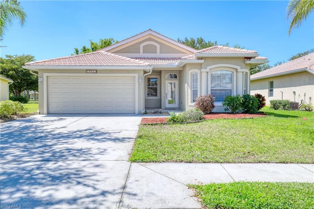12822 Ivory Stone LOOP FORT MYERS, FL 33913