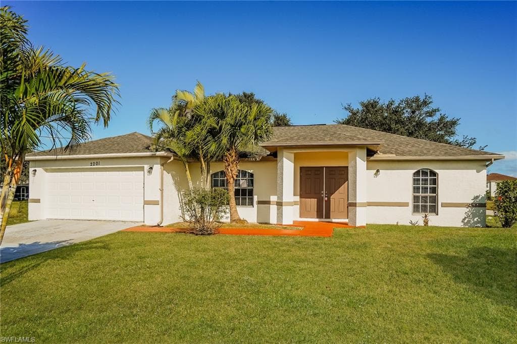 2201 NW 6th TER CAPE CORAL, FL 33993