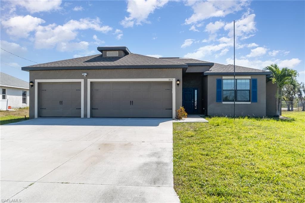 1613 SW 22nd CT CAPE CORAL, FL 33991