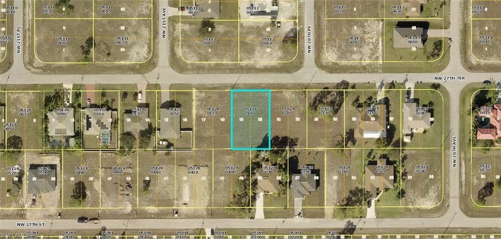 2020 NW 27th TER CAPE CORAL, FL 33993