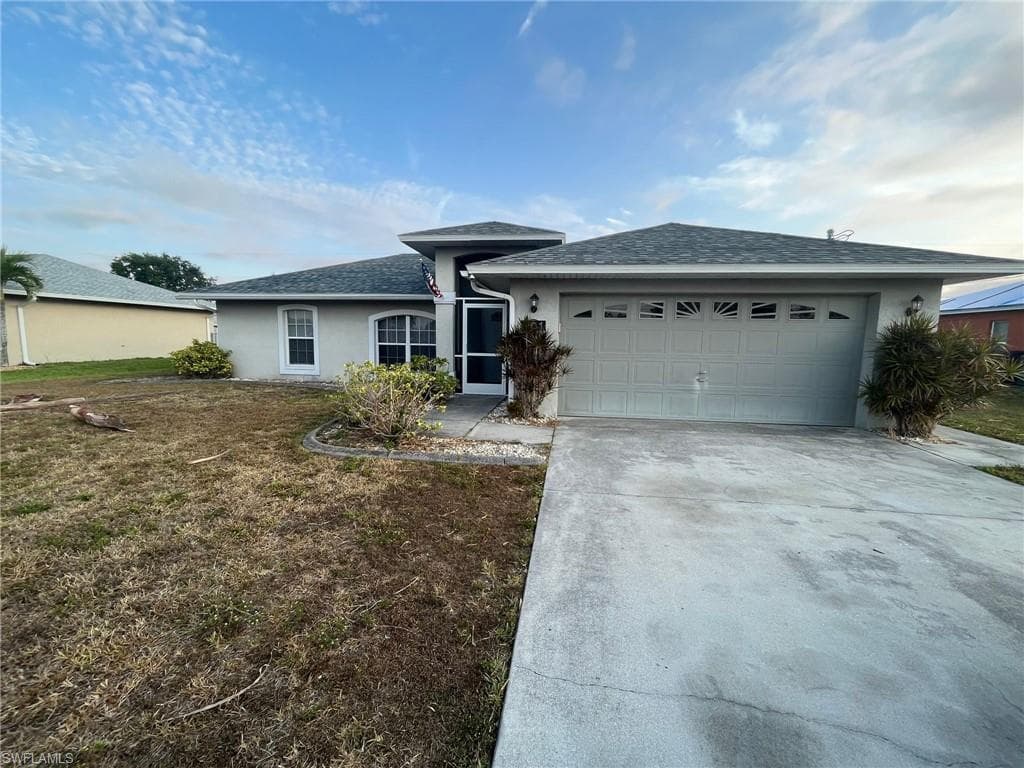 301 SE 25th LN CAPE CORAL, FL 33904