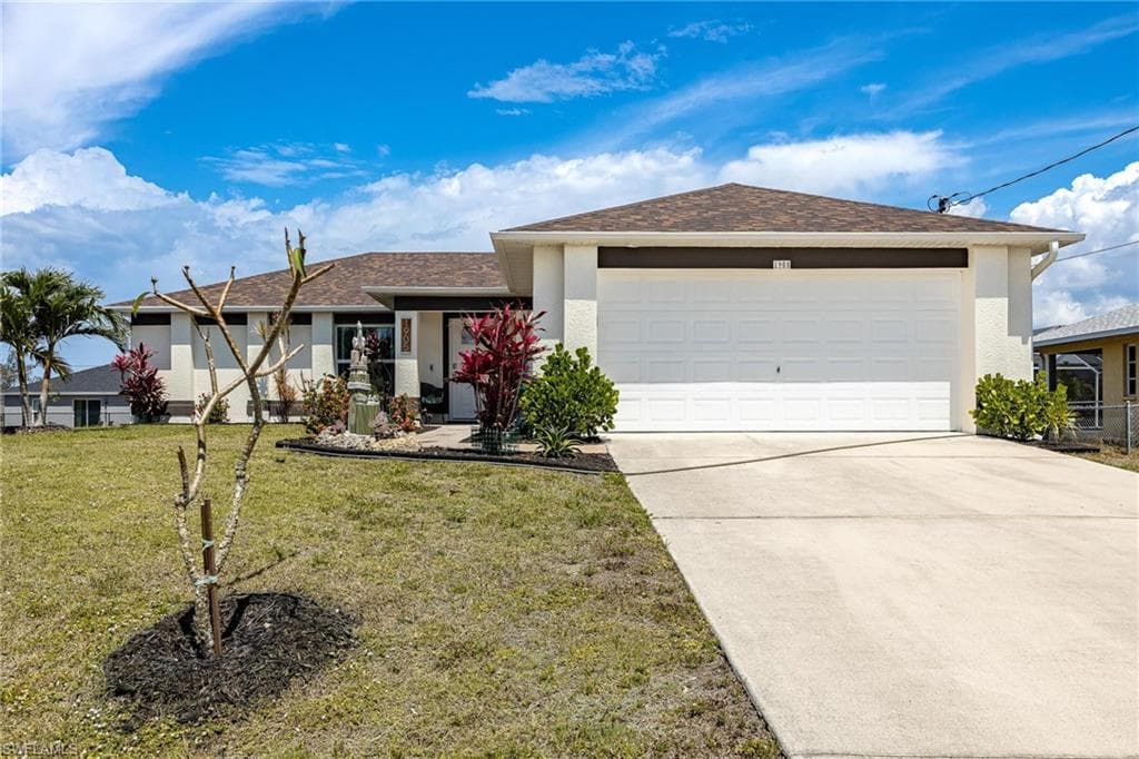 1905 SW 3rd TER CAPE CORAL, FL 33991