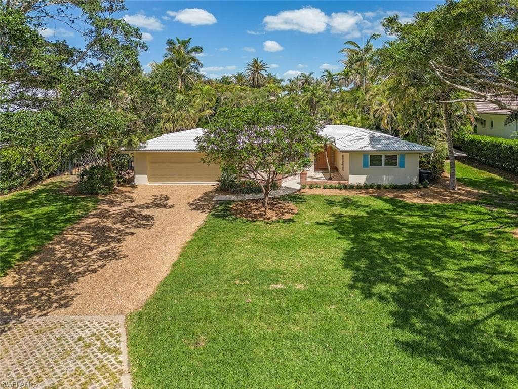 531 Springline DR NAPLES, FL 34102