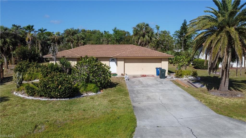 15638 Omai CT FORT MYERS, FL 33908