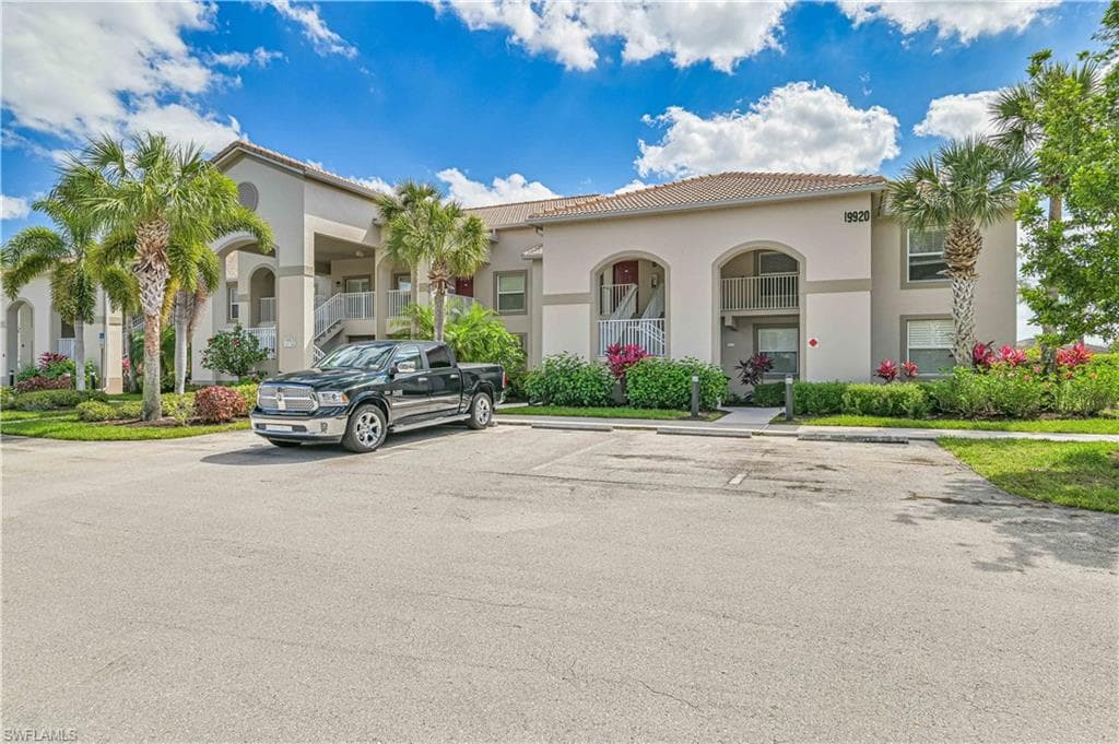19920 Barletta LN 1425 ESTERO, FL 33928