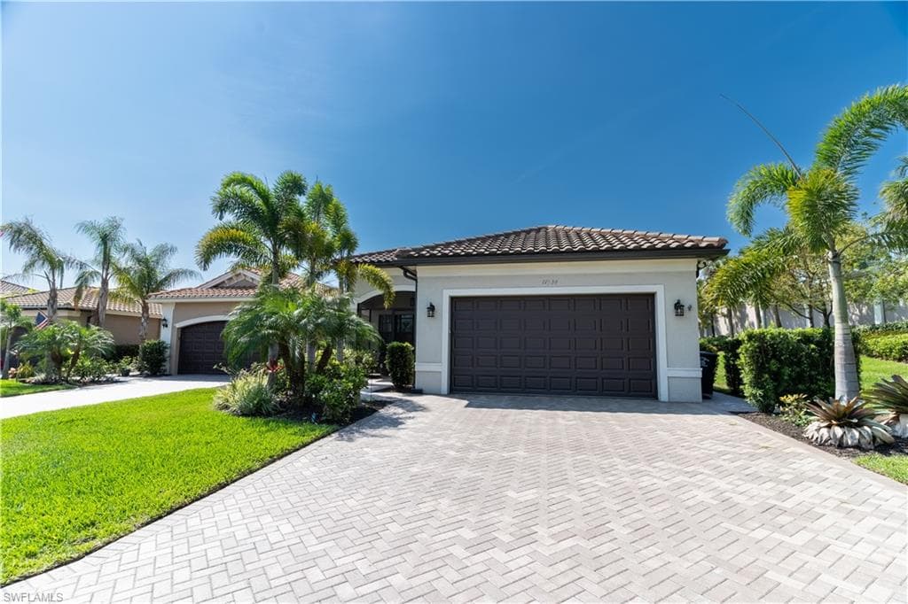 11534 Riverstone LN FORT MYERS, FL 33913
