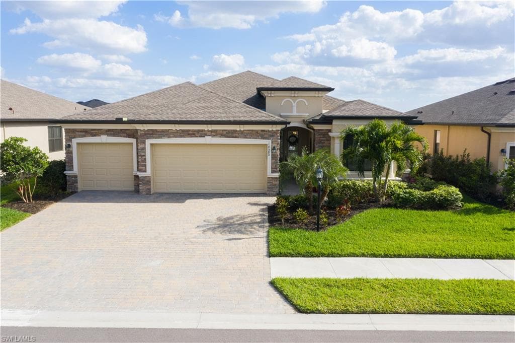 14580 Adina LN FORT MYERS, FL 33905