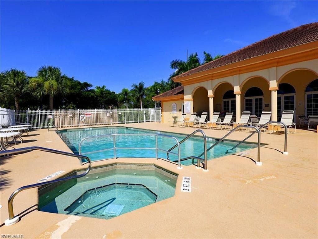 15441 Bellamar CIR 1124 FORT MYERS, FL 33908