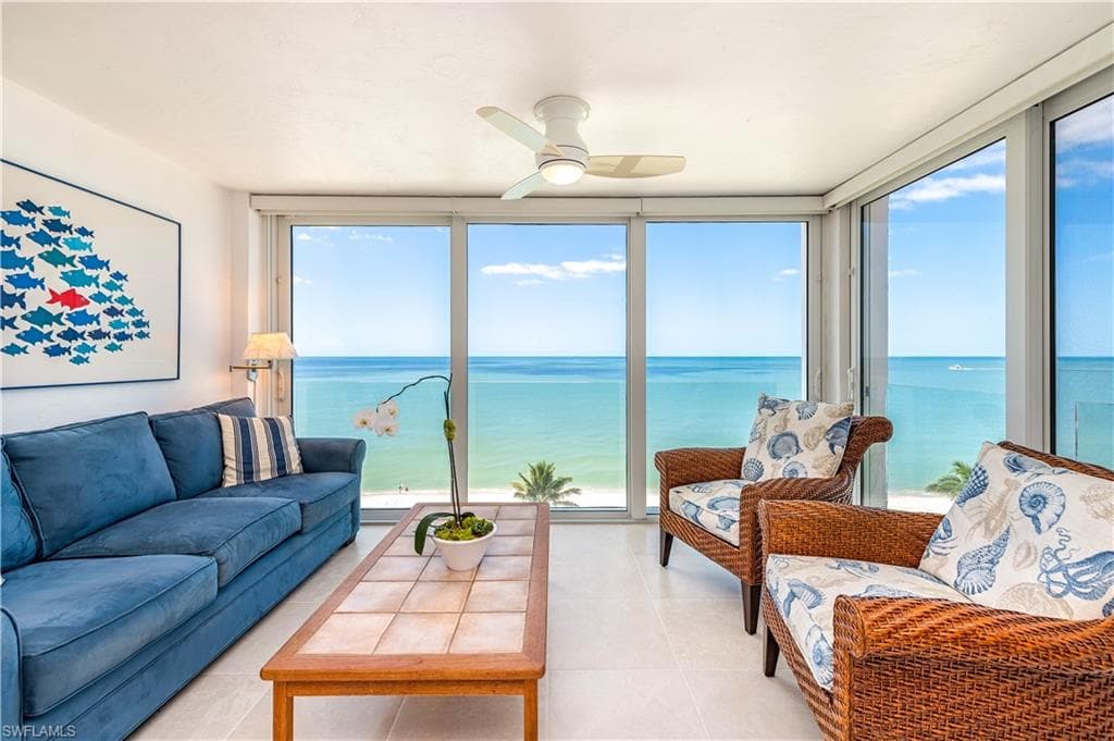 1717 Gulf Shore BLVD N 803 NAPLES, FL 34102