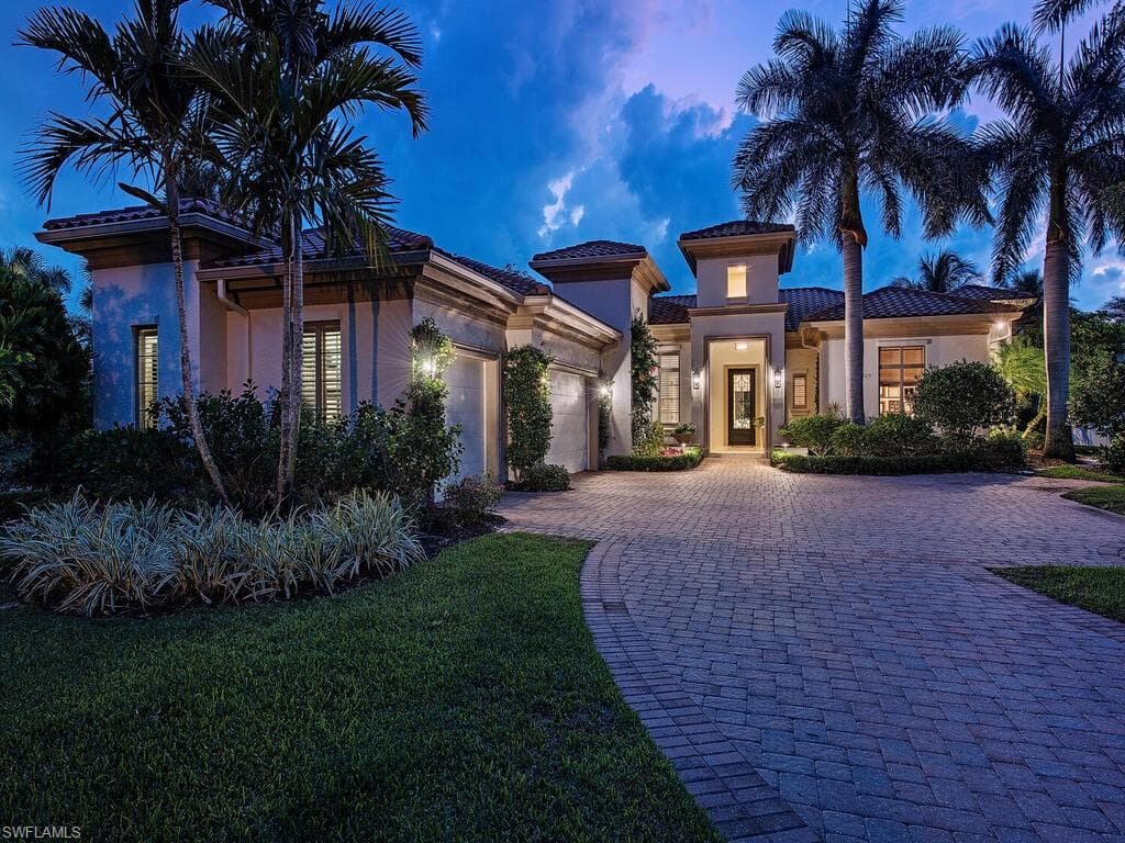 2209 Miramonte CT NAPLES, FL 34105