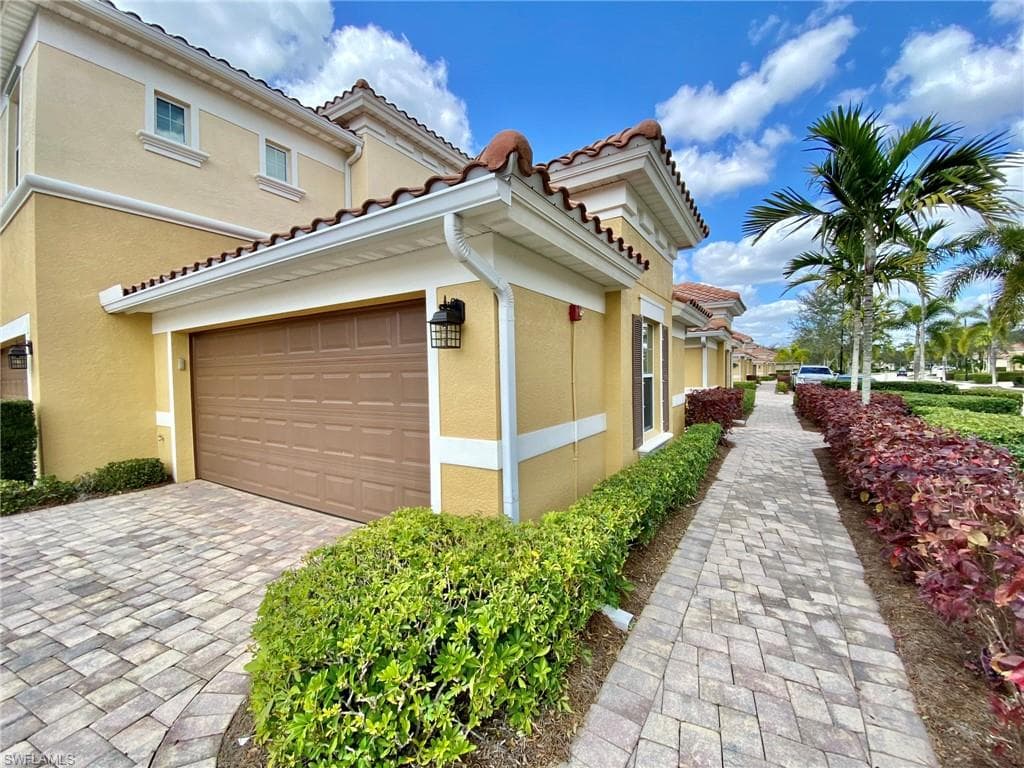 12908 New Market ST 201 FORT MYERS, FL 33913