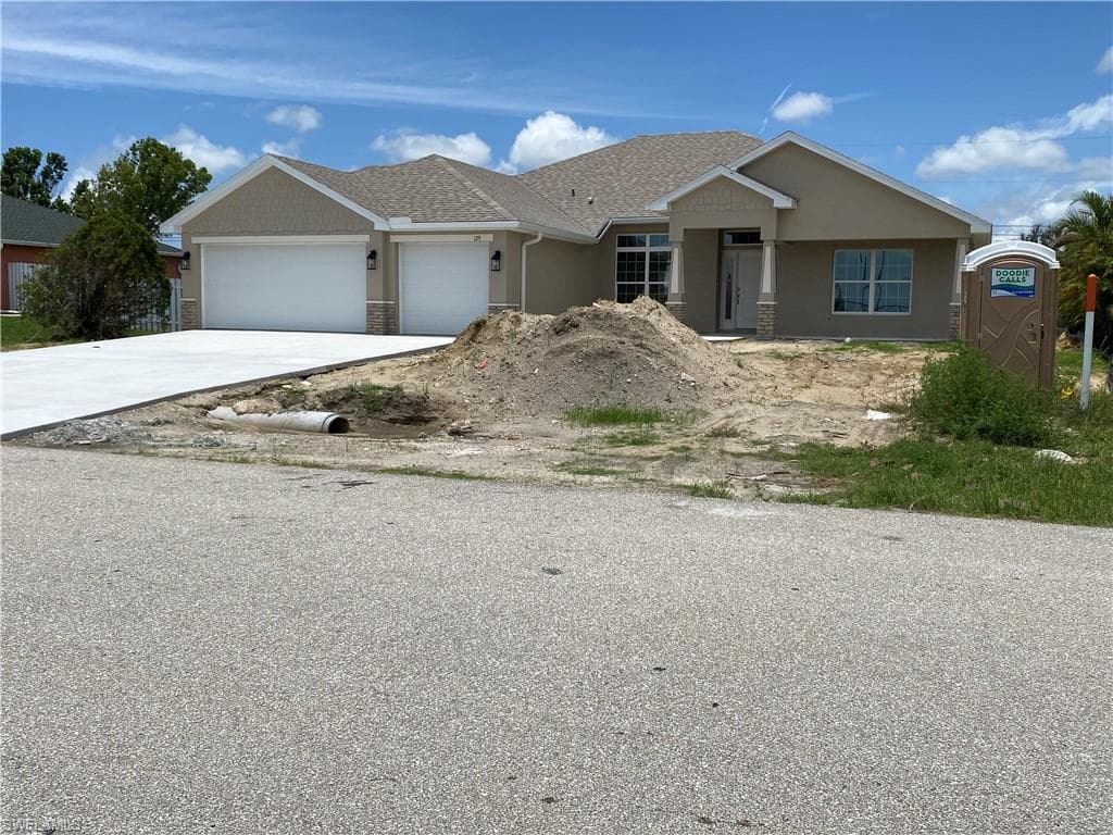 129 SW 22nd TER CAPE CORAL, FL 33991