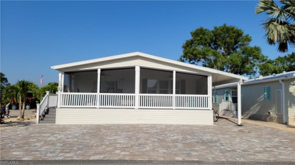 5816 Brightwood DR FORT MYERS, FL 33905