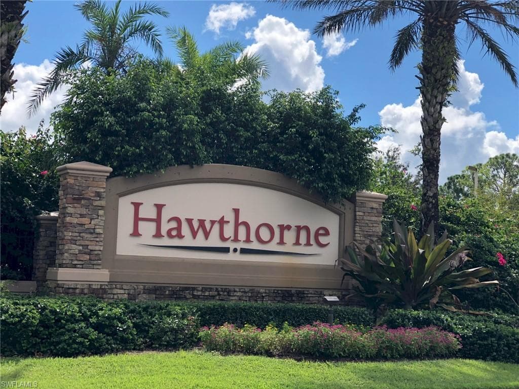10396 Yorkstone DR BONITA SPRINGS, FL 34135