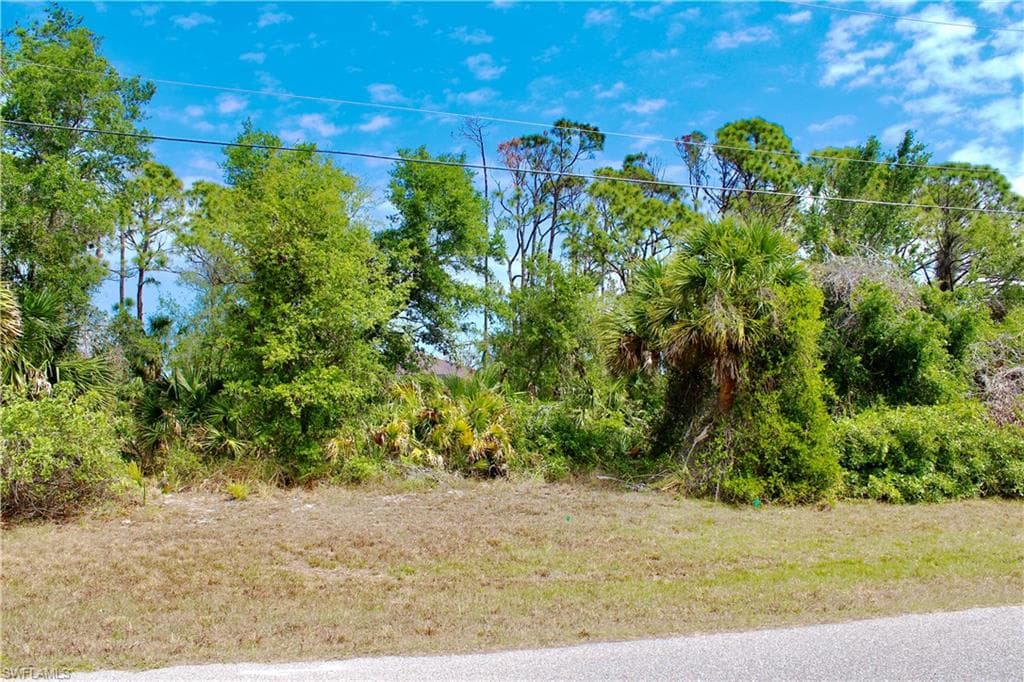 118 Cable DR ROTONDA WEST, FL 33947