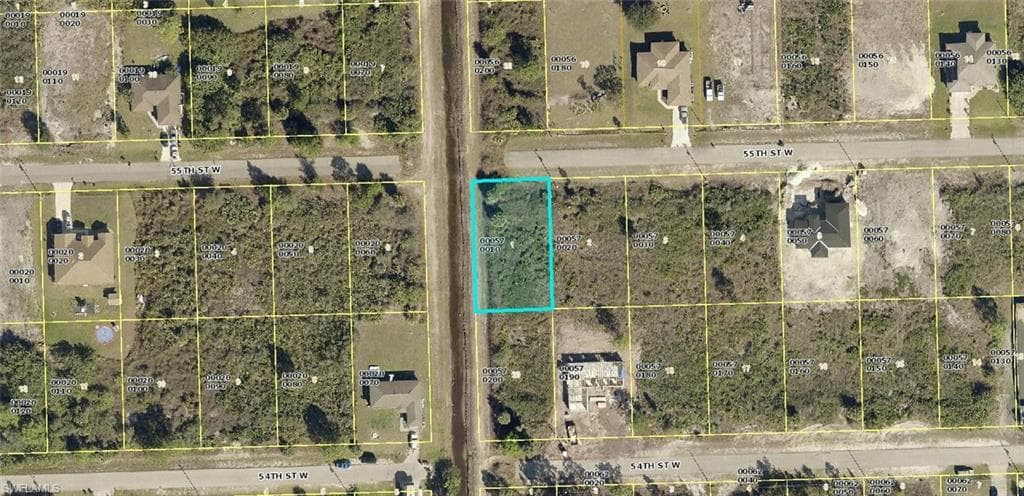 2819 55th ST W LEHIGH ACRES, FL 33971