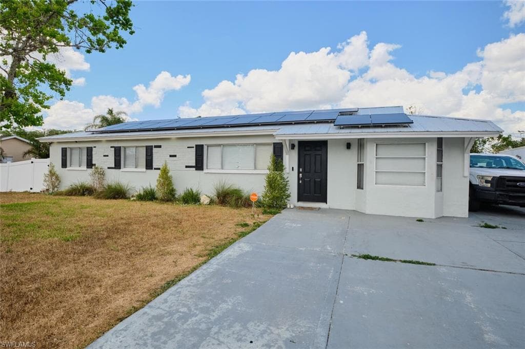 13232 Fourth ST FORT MYERS, FL 33905