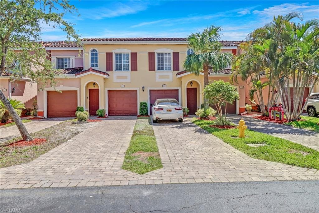 10127 Villagio Palms WAY 203 ESTERO, FL 33928