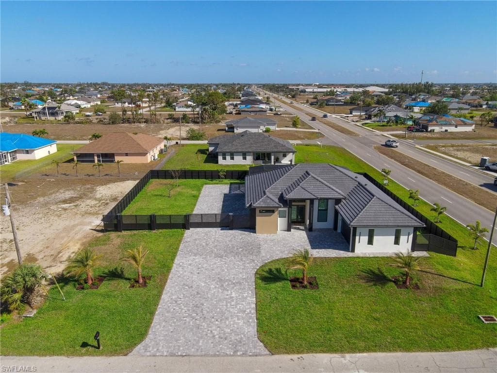 1603 NW 1st TER CAPE CORAL, FL 33993