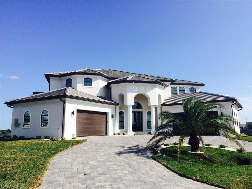 2003 NE 10th PL CAPE CORAL, FL 33909