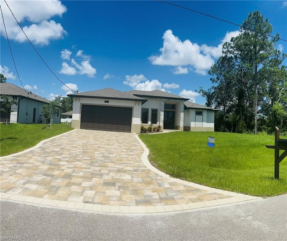 1014 Angelo AVE LEHIGH ACRES, FL 33971