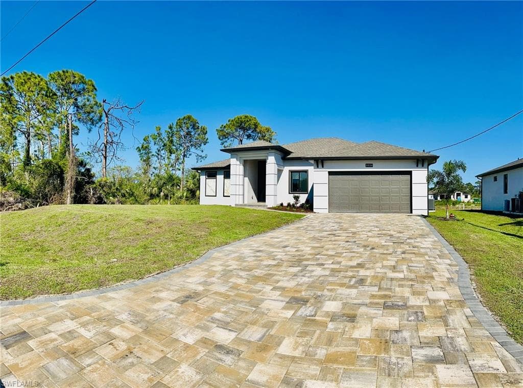 1016 Angelo AVE LEHIGH ACRES, FL 33971