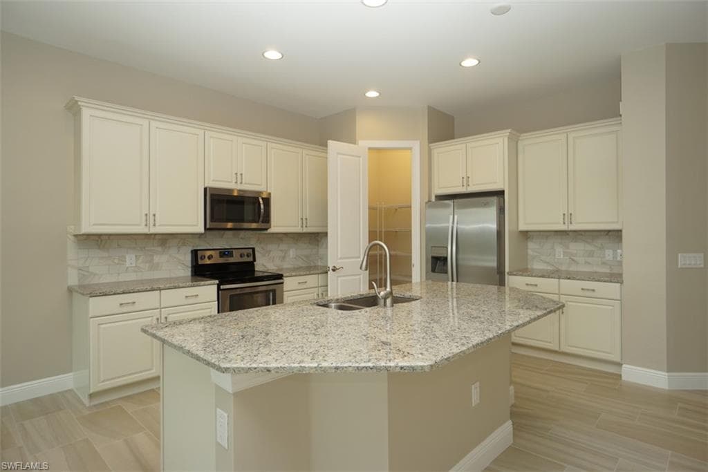 1440 Lucena LN S NAPLES, FL 34113