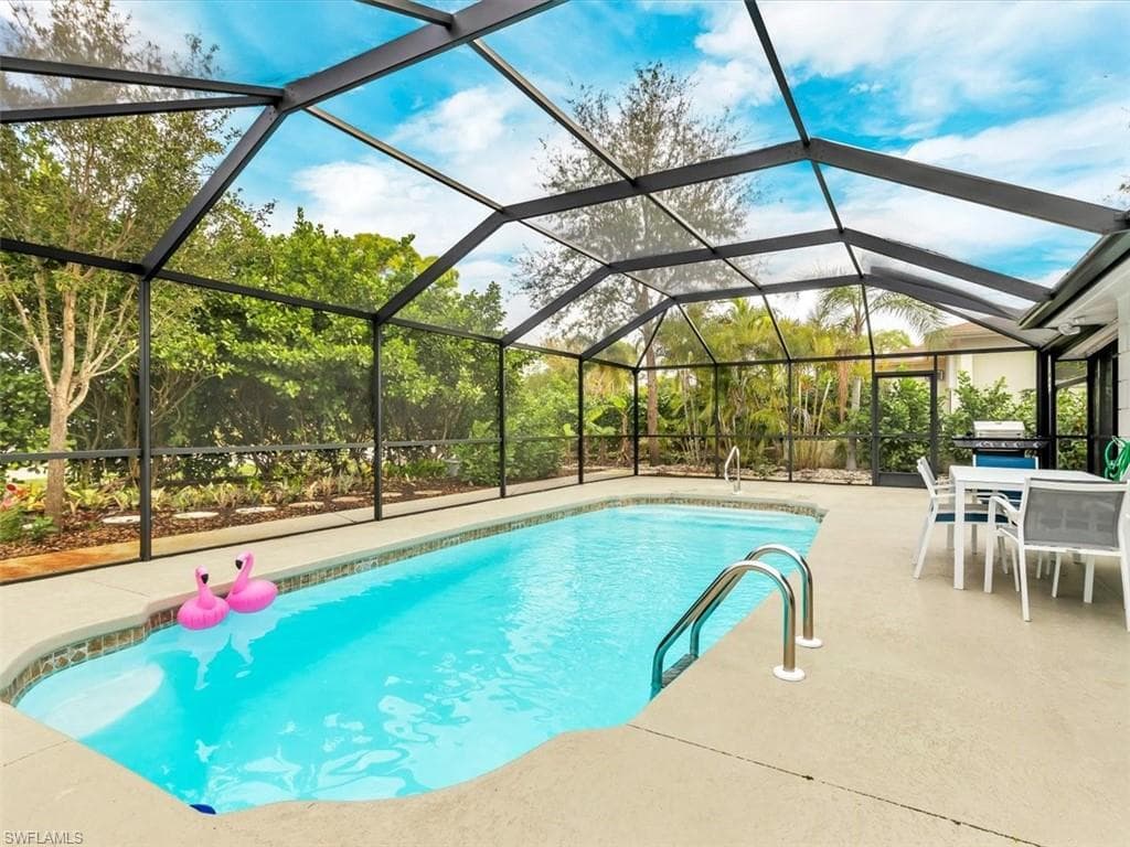 120 West AVE BONITA SPRINGS, FL 34134