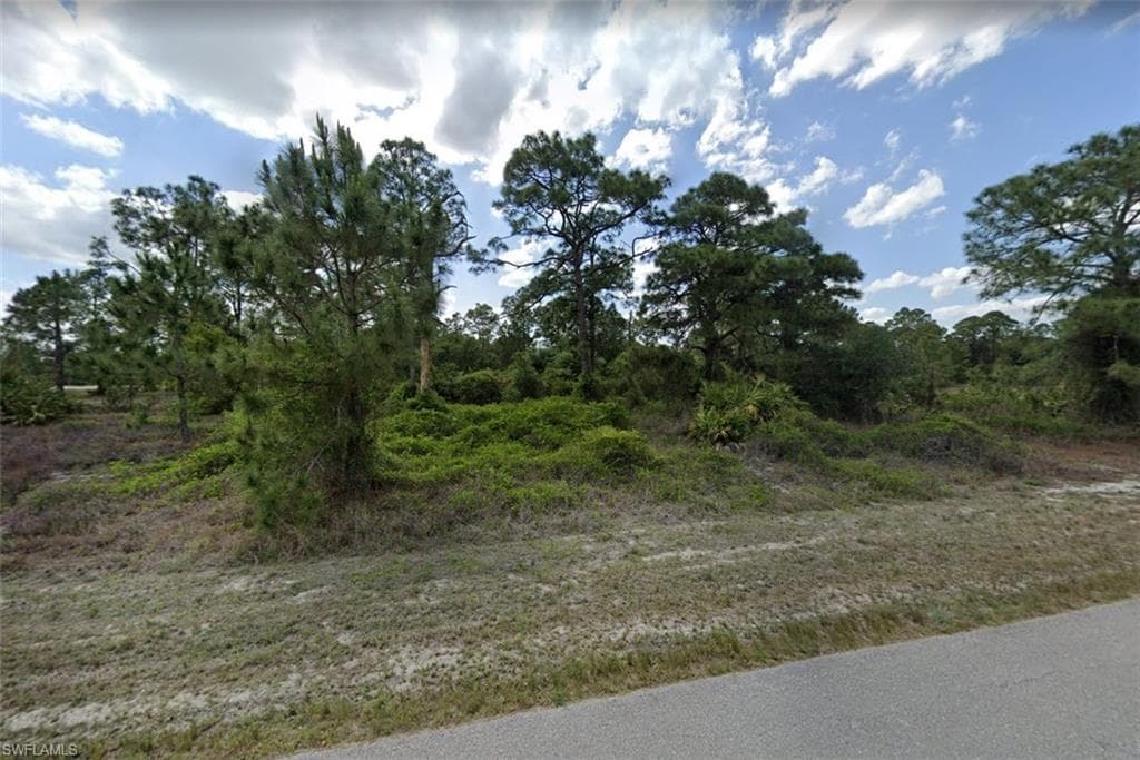 718 Dudley AVE S LEHIGH ACRES, FL 33974