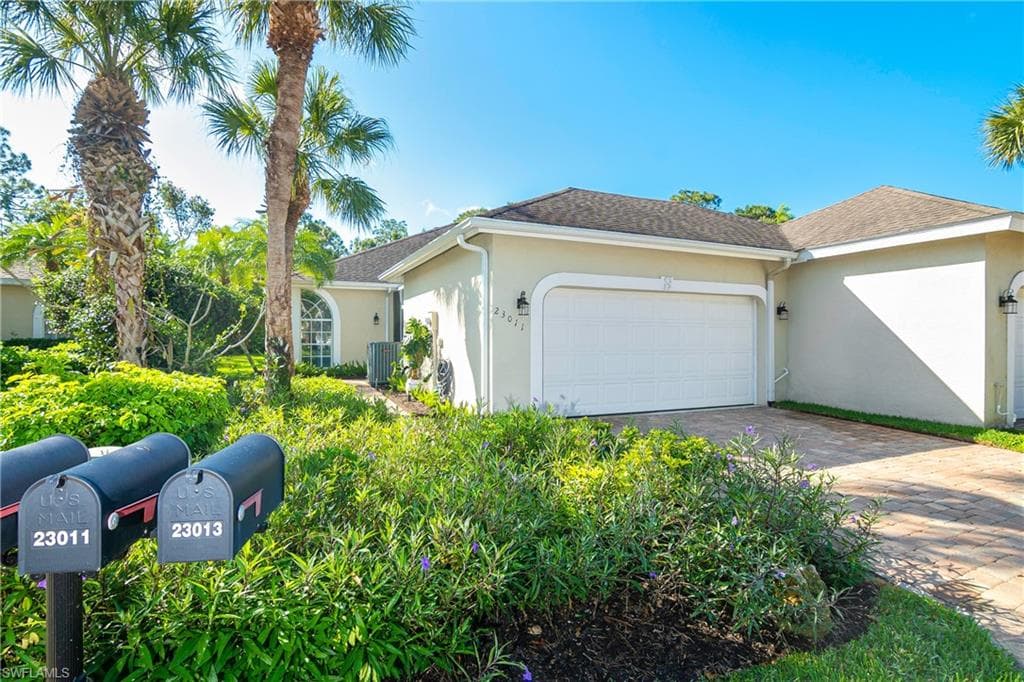 23011 Grassy Pine DR ESTERO, FL 33928