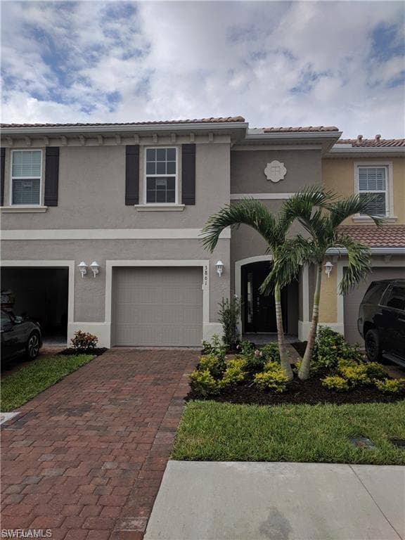 3861 Tilbor CIR FORT MYERS, FL 33916