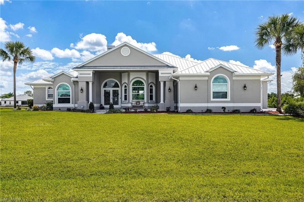 18220 Riverchase CT ALVA, FL 33920