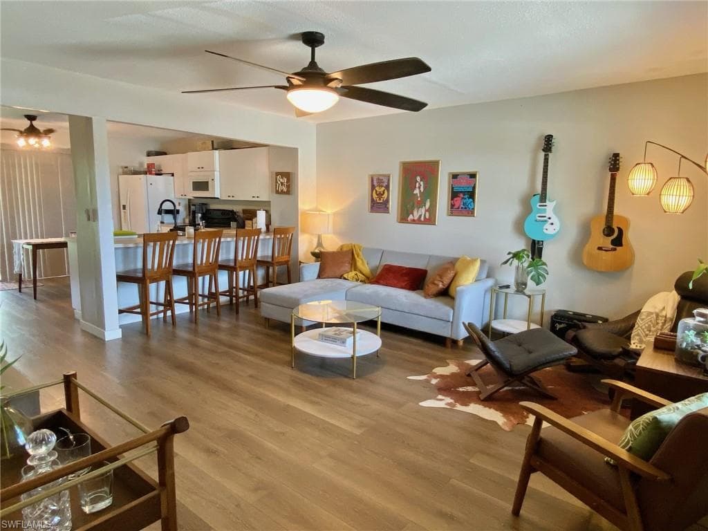 17373/375 Carnegie CIR FORT MYERS, FL 33967