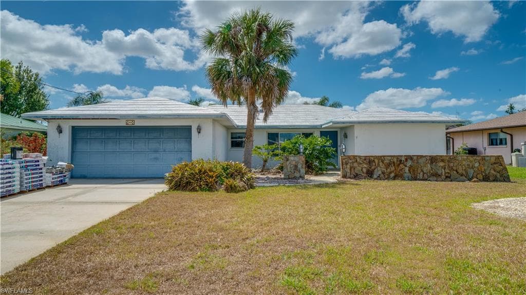 1936 SE 31st ST CAPE CORAL, FL 33904