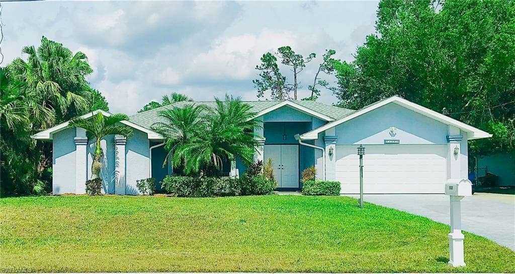 11393 Rabun Gap DR NORTH FORT MYERS, FL 33917