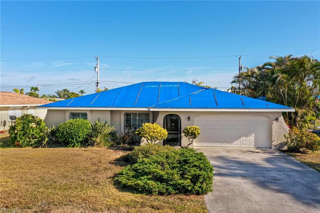 1311 SE 39th TER CAPE CORAL, FL 33904