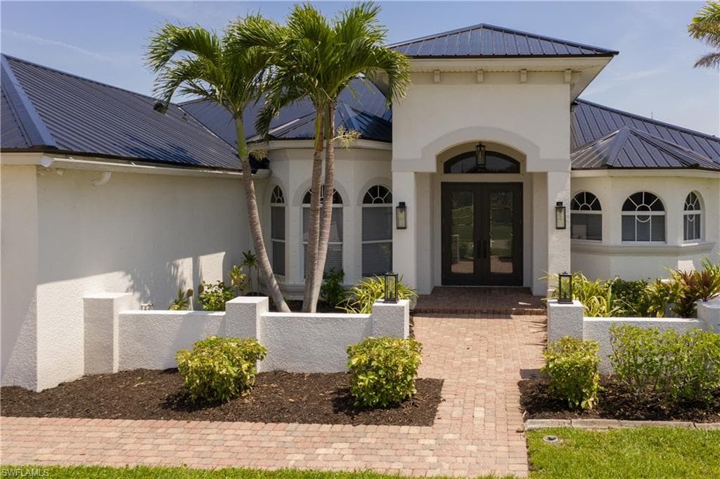 3131 SW 25th AVE CAPE CORAL, FL 33914